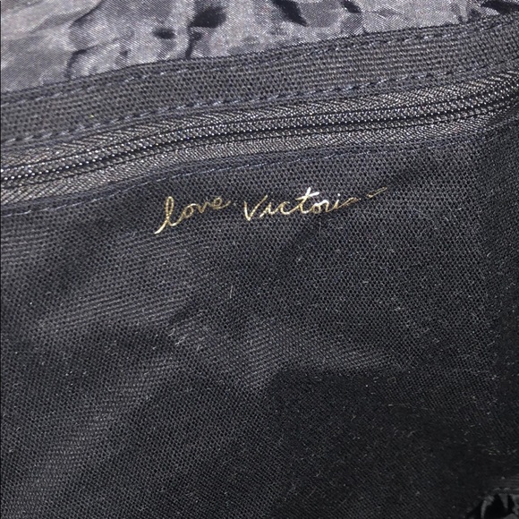 Victoria’s Secret Limited Edition Tote bag - Picture 4 of 4